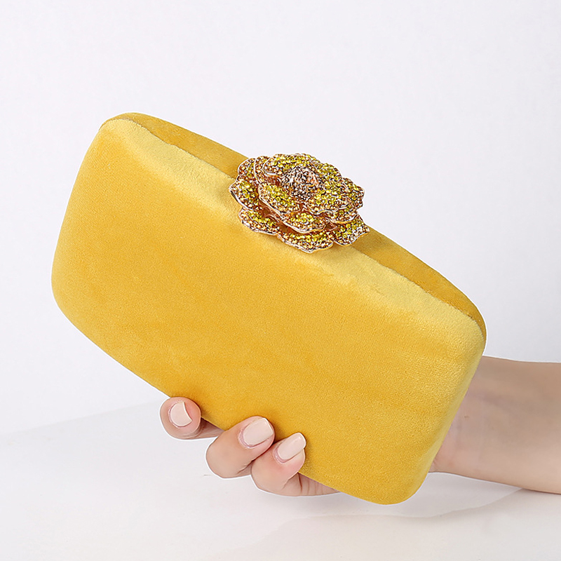 Fuzzy Tote Bag Bridal Party Cl - Luxury Bags Yellow reseña y precio