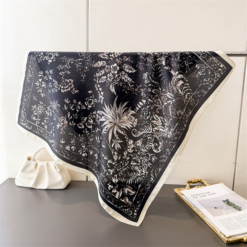 Luxury Summer Square Silk Scar - Luxury Bags For Travel reseña y precio