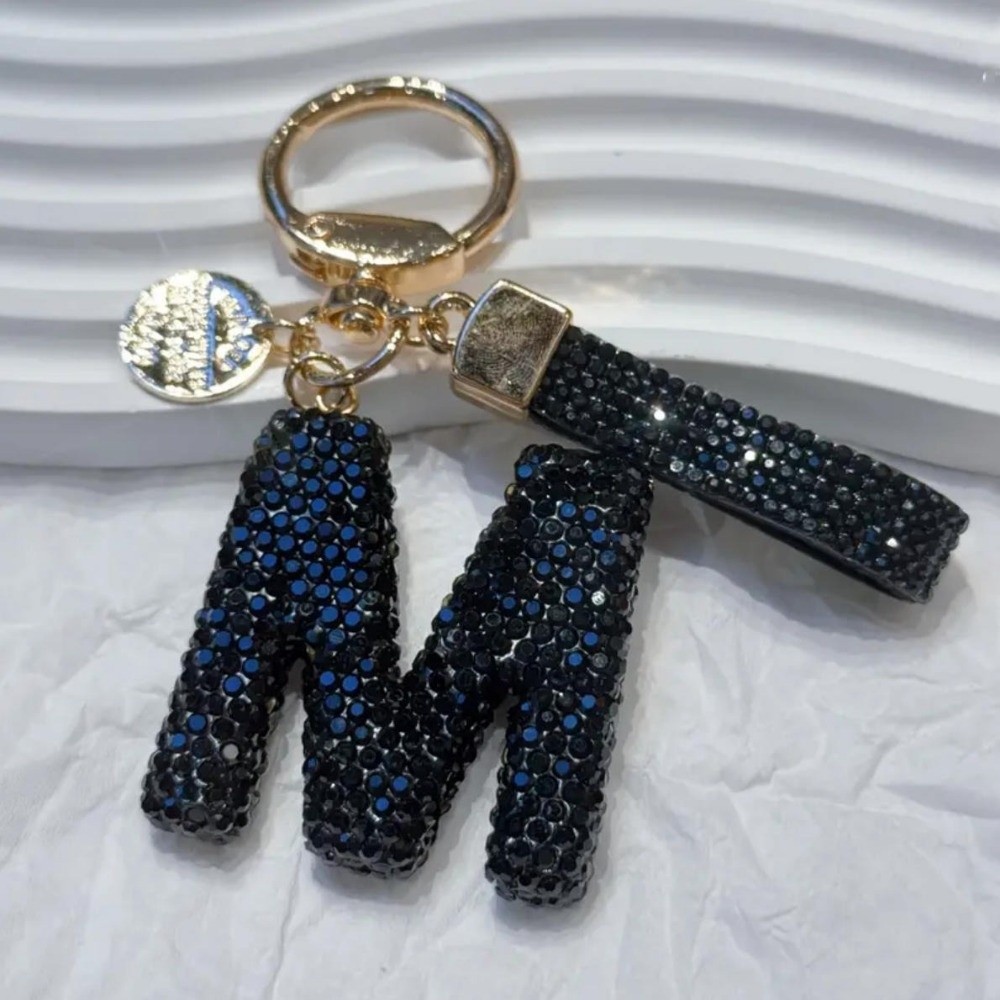 Lucky Charm Letter Key Chain L - Luxury Bags Yellow reseña y precio