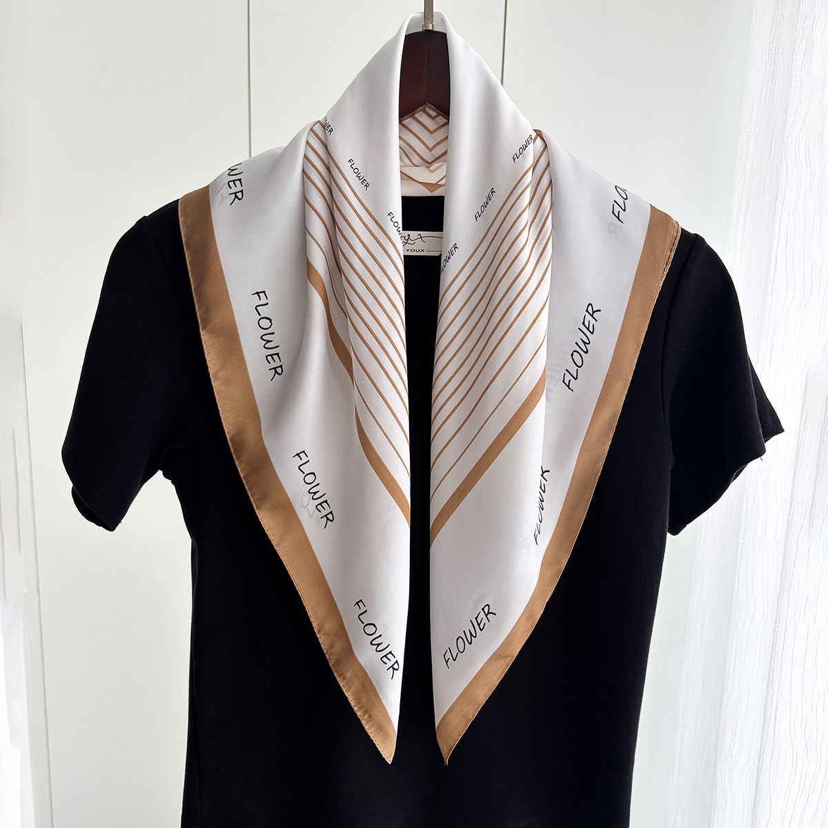 Luxury Print Scarf For Women E - Luxury Bags For Travel reseña y precio