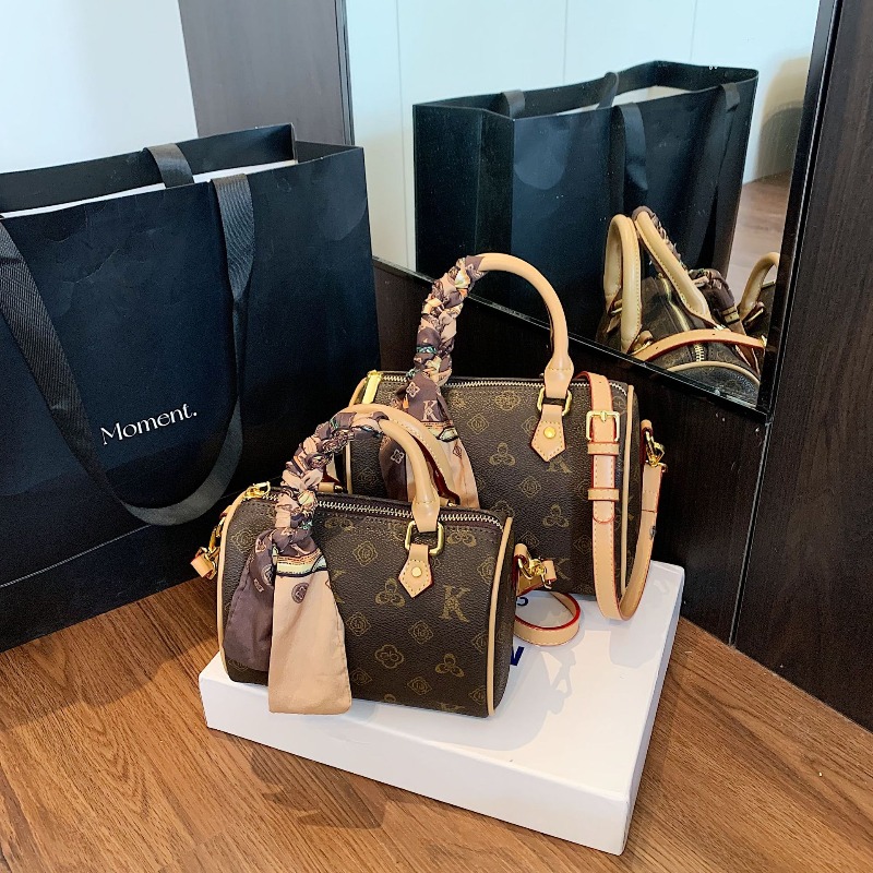 2025 New European and American - Luxury Bags Tory Burch reseña y precio