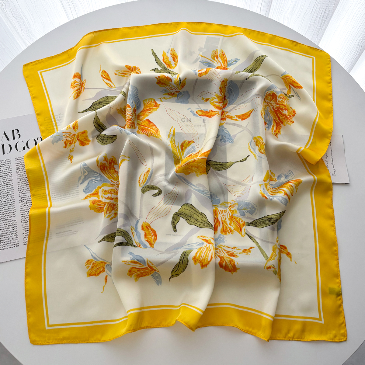 Luxury Silk Square Scarves For - Luxury Bags Yellow reseña y precio